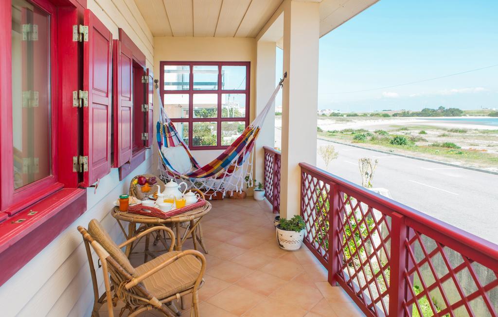 Вилла Casa Palheiro Amarelo Da Biarritz Кошта-Нова Экстерьер фото